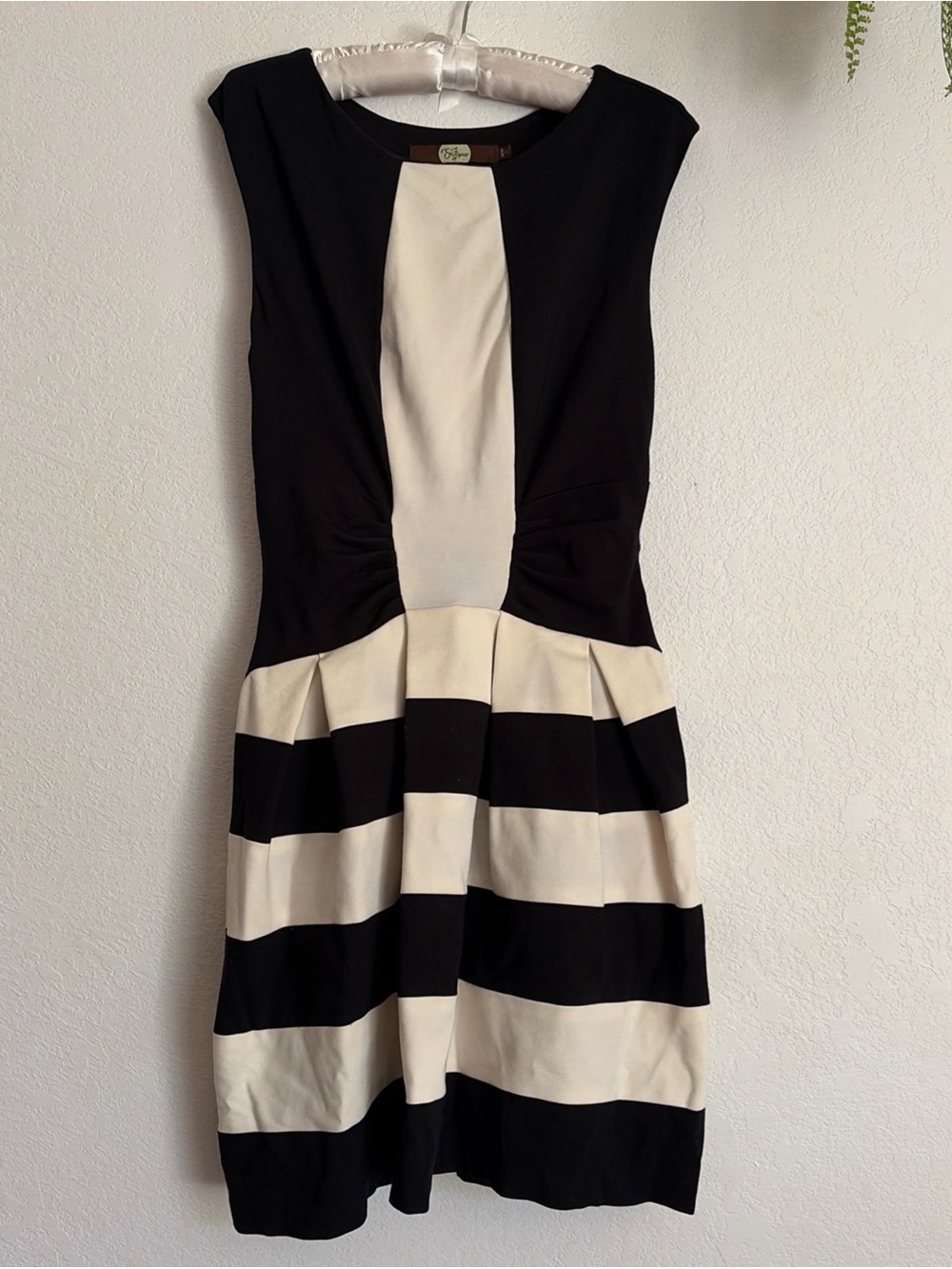 Anthropologie Eva Franco Hollie Stata Striped Mini New Night Out Dress SZ 4